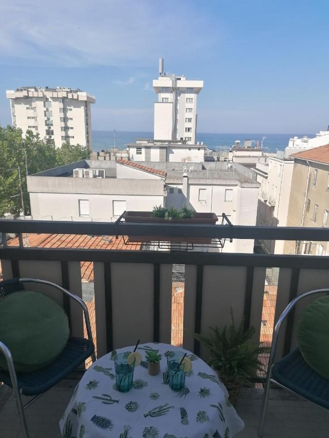 Hotel Miramare Et De La Ville Rimini Exteriör bild